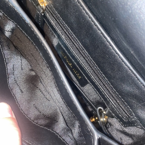 Michael Kors Purse - Picture 3 of 4